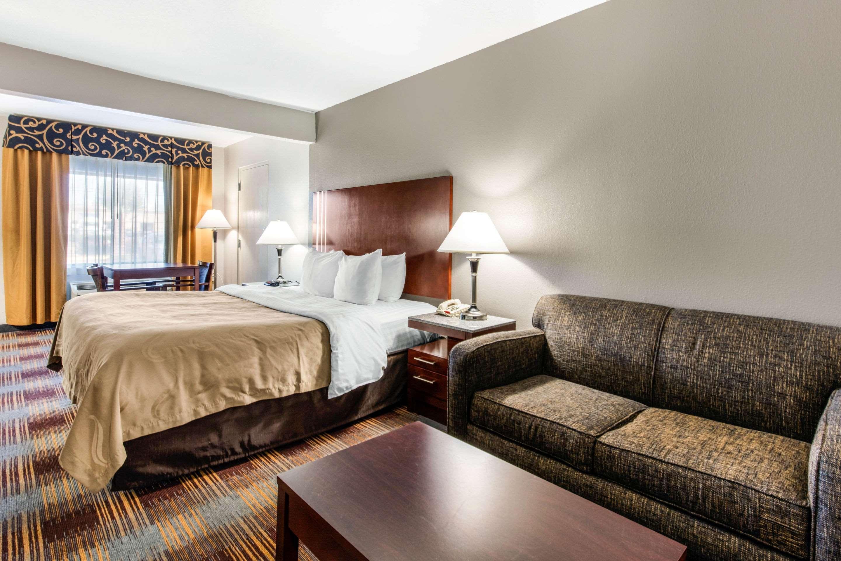 Quality Inn Airport I-240 孟菲斯 外观 照片