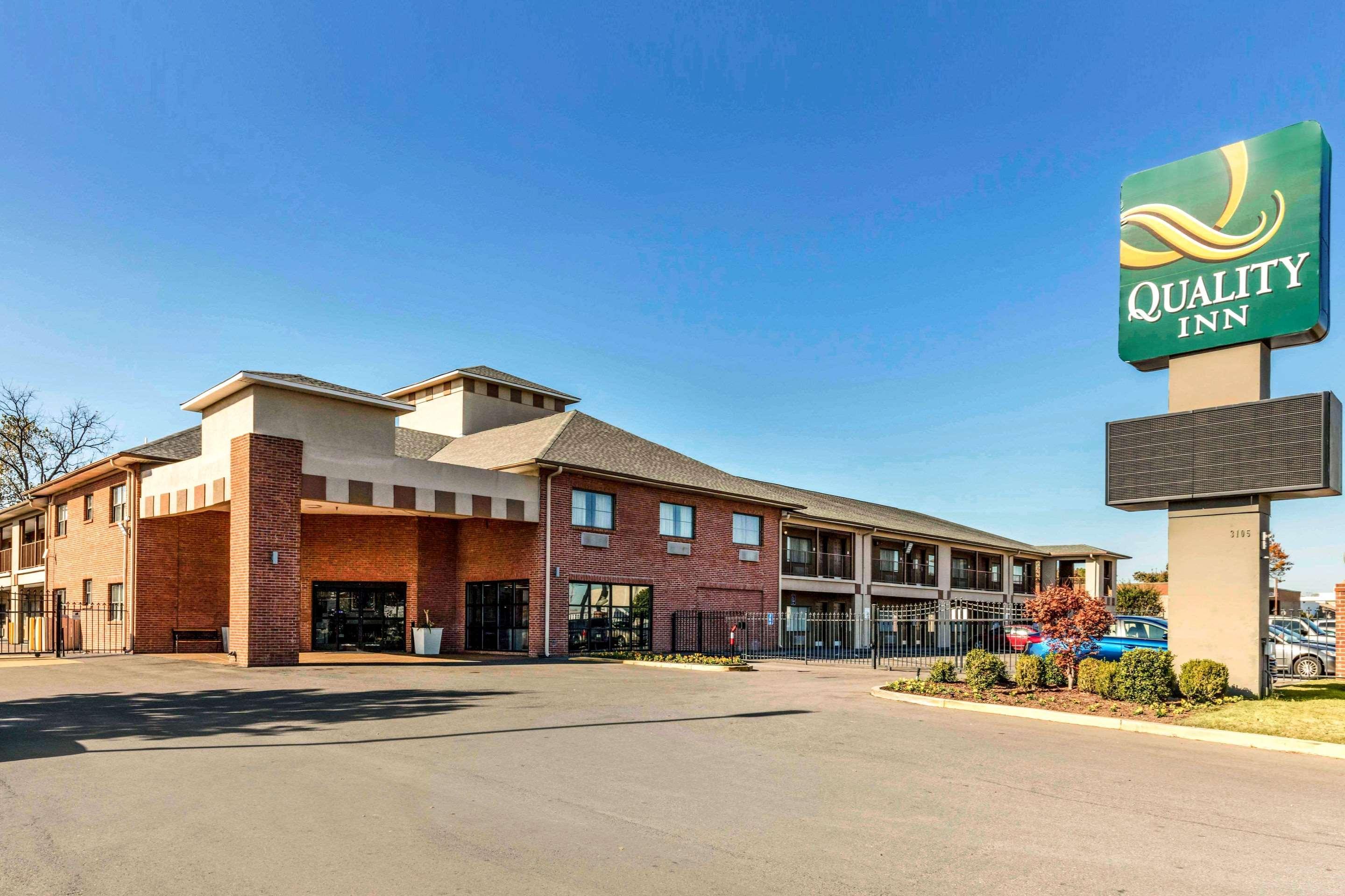 Quality Inn Airport I-240 孟菲斯 外观 照片