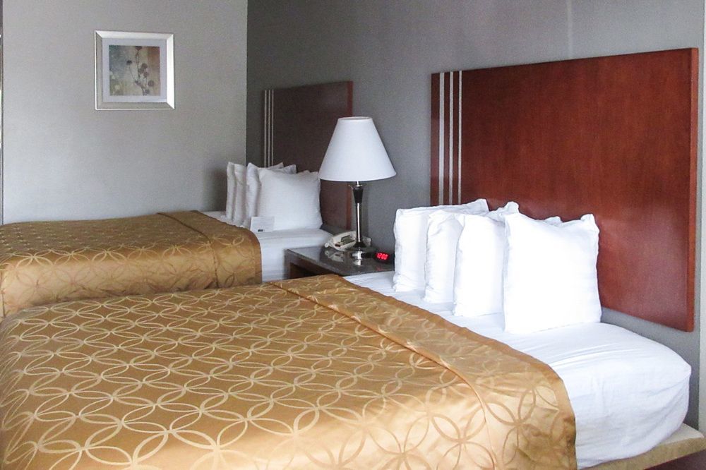 Quality Inn Airport I-240 孟菲斯 外观 照片